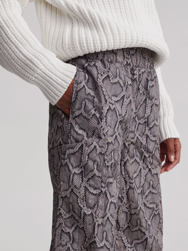 Varley Hamilton-Hose Frauen B2X2PN376 Silberne Pythonschlange Bekleidung