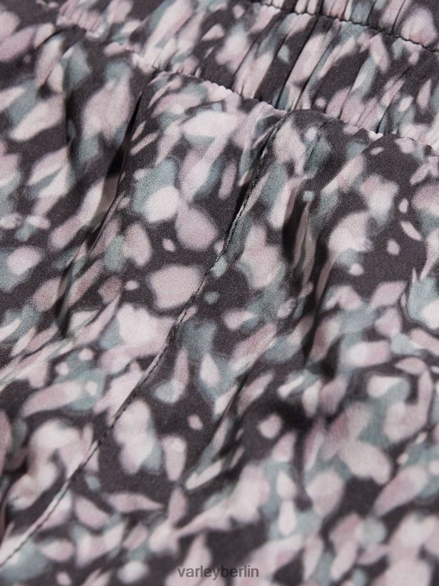 Varley Kallin läuft kurz 1,5