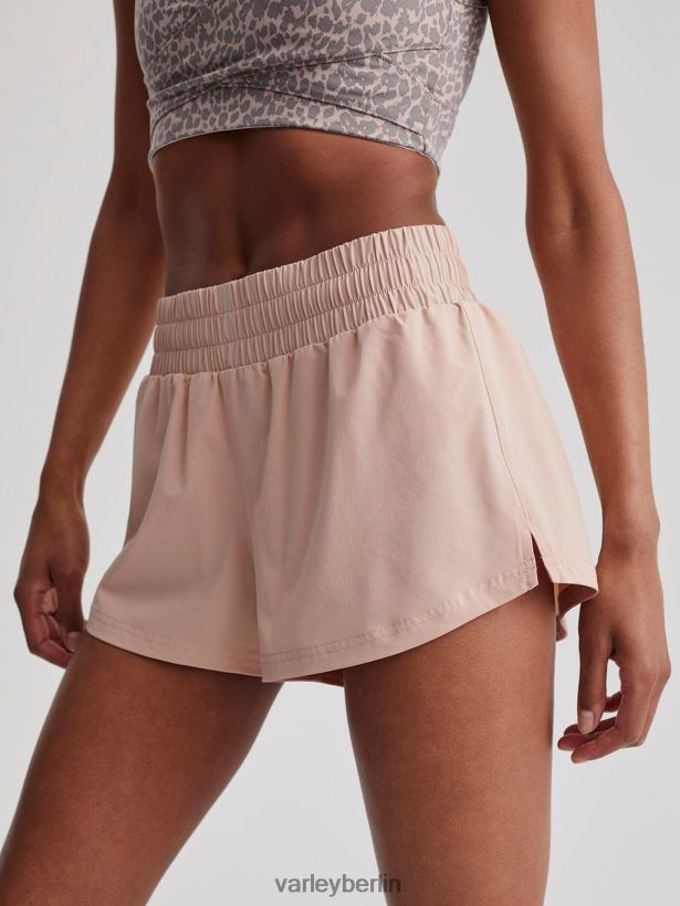 Varley Kallin läuft kurz 1,5