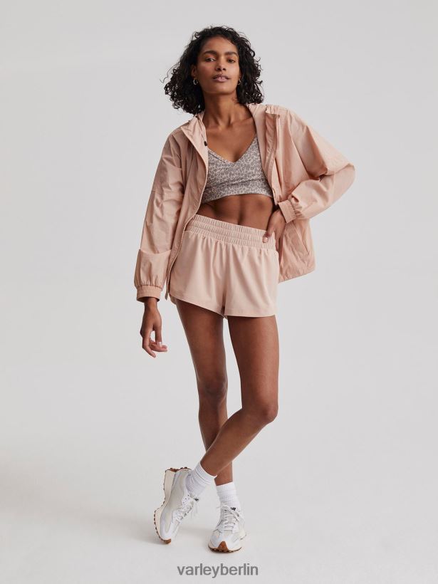 Varley Kallin läuft kurz 1,5