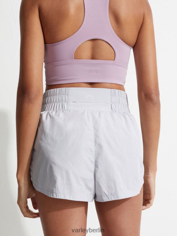 Varley Kallin läuft kurz 1,5