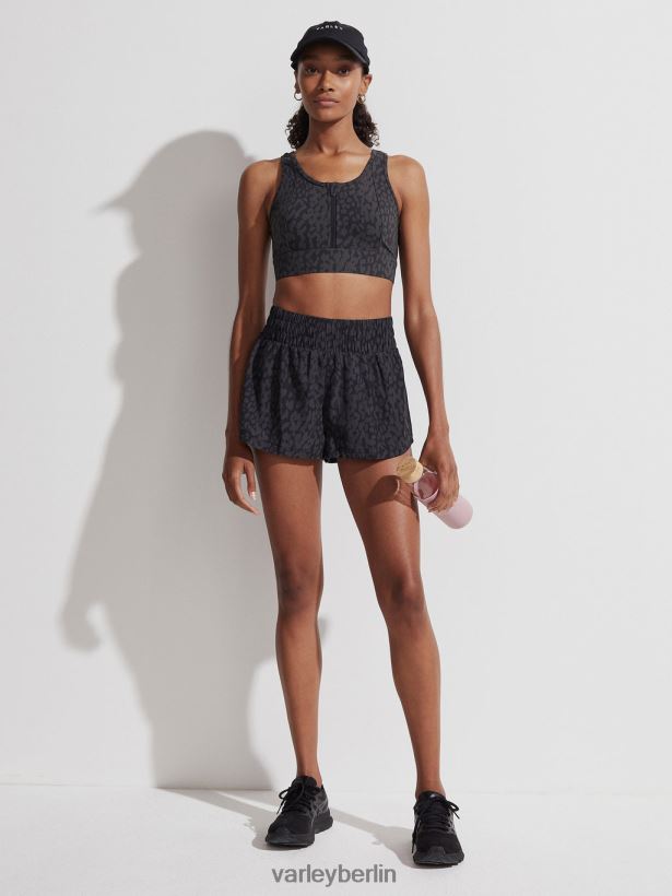 Varley Kallin läuft kurz 1,5