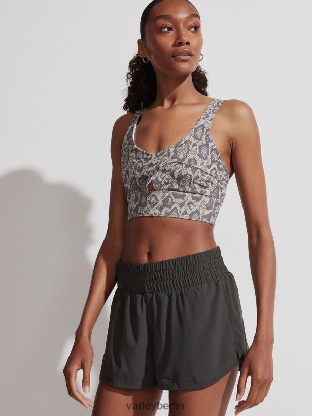 Varley Kallin läuft kurz 1,5