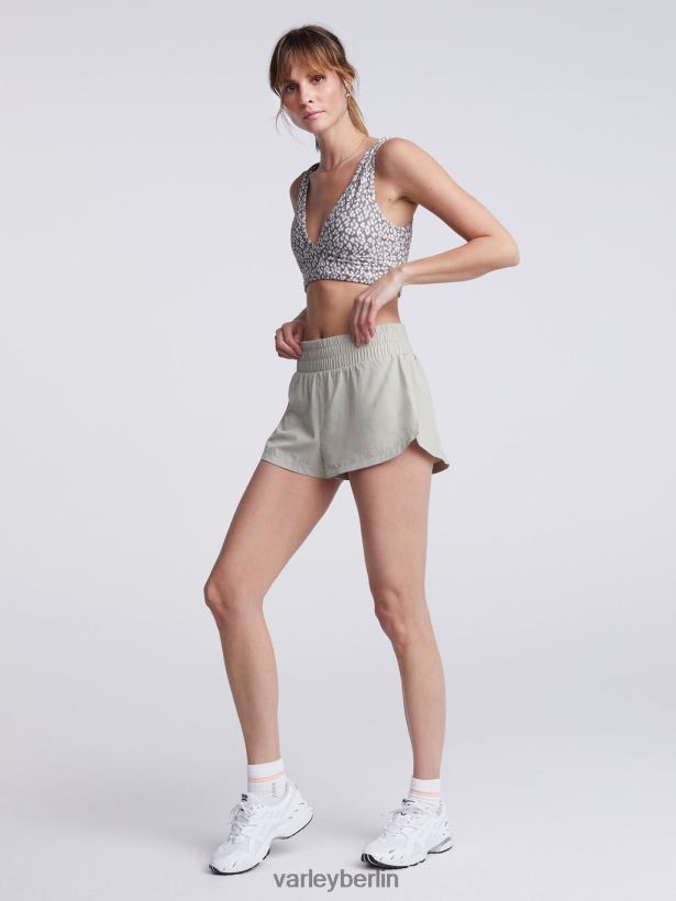 Varley Kallin läuft kurz 1,5